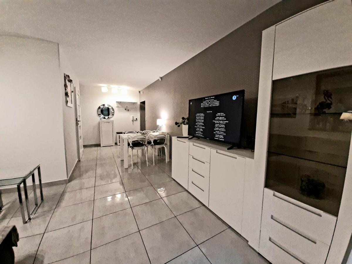Apartamenty Aleksandry Apartament Przy Parku Świnoujście Exterior foto